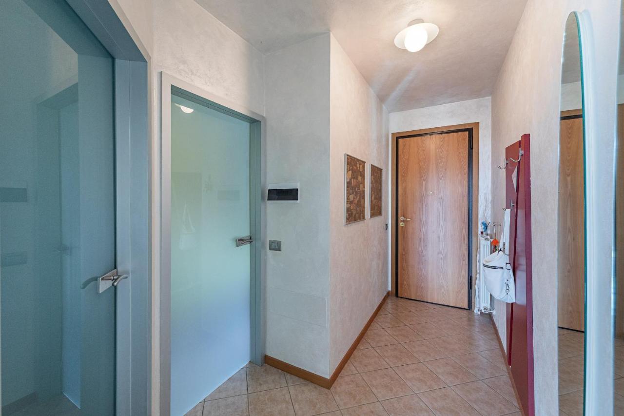 Апартаменты Poggio Picedo P1-32 By Wonderful Italy Польпенацце-дель-Гарда Экстерьер фото